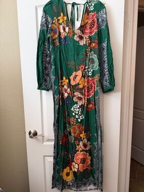 FARM Rio Emerald Green Floral Maxi Dress with Multicolor Blooms